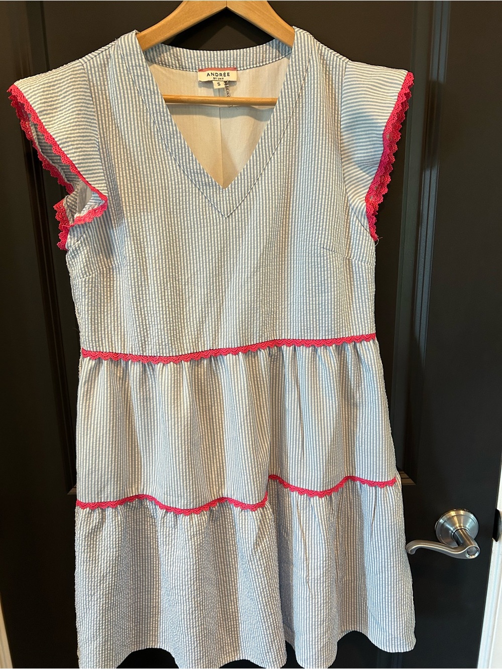 ANDREE BY UNIT Blue and Pink Seersucker Tiered Dress